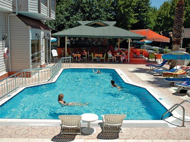 Ercan Han Hotel İçmeler Ngoại thất bức ảnh